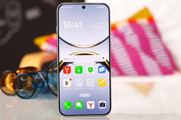 6.3Ӣ�����ᱡС���콢��OPPO Find X8S������¯