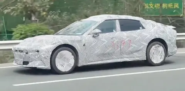 С��E29����·�Ե����ع⣺�ﱳ����+�綯β�����ưµ�A7