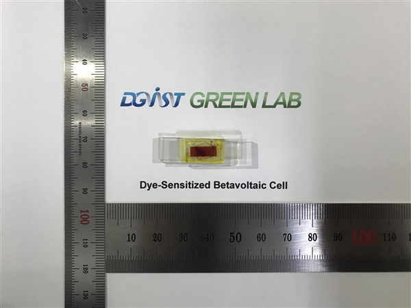 ȡ��﮵�أ���ѧ��չ�����ͺ˵�أ�һ�γ���������ʮ��