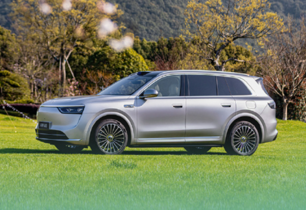 �ʽ�M8����չ���ѵ�ȫ��27�� ��ǰԤ���ѳ���8��̨