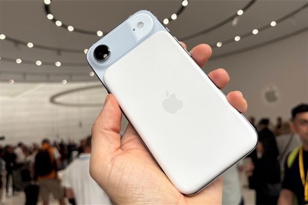 ׿iPhone Airع⣺6000mAh гͷ