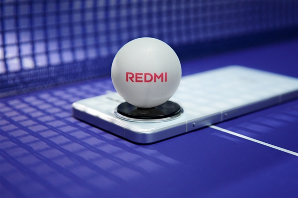 REDMI��Ʒ������REDMI K90 Proǿ�ϼ�ǿ ���ڿ������ı���