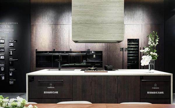 �ѩ�ɿ���פ����  Я�ְ�������������������