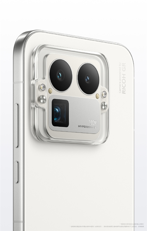 ��������ʸ����۷壡GT8 Pro���ϸ�ڹ��� ��ҵ�״���еƴװ+�����п�