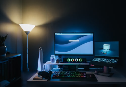 �����ظ����۵ĸ����̾��Ӹ�Ц��������Щ���ظ�������ʲô������