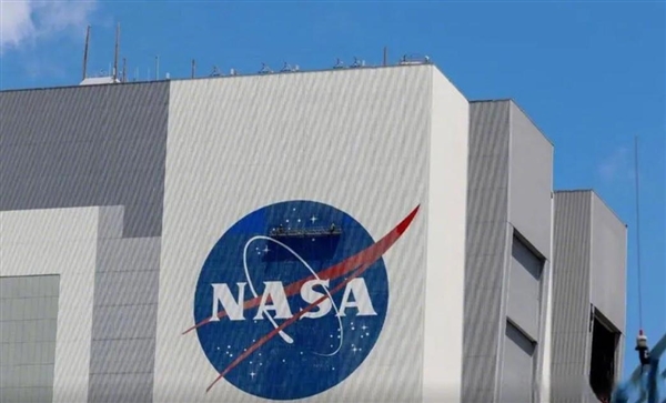 美国航天局:SpaceX研发月球着陆器进度滞后 降重新开放竞标