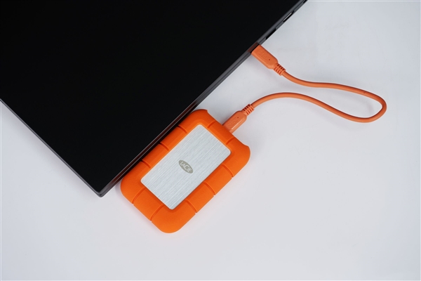 支持雷电5!希捷LaCie Ruggged SSD4 1TB固态硬盘图赏