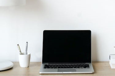 �������С�����ǩ�ţ�С������ô���ӱ�ǩ��