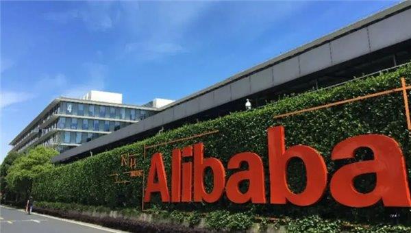 AIʱ���������衰���١�  ����Ͱ�/΢��ȫϢ����AI����+������̬���淨��