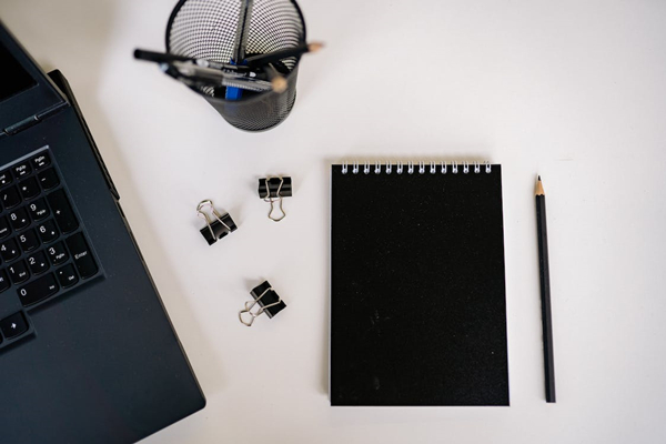 ����ͷ�������ģ�����ͷ����Ը���