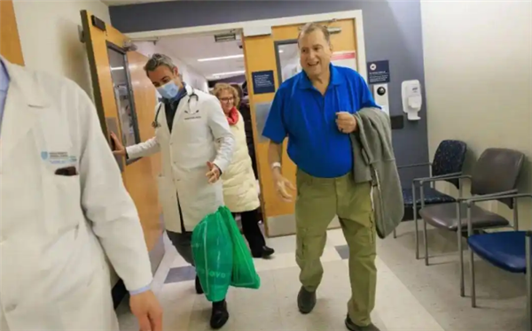 创异种移植新纪录!美国男子体内移植猪肾生存271天