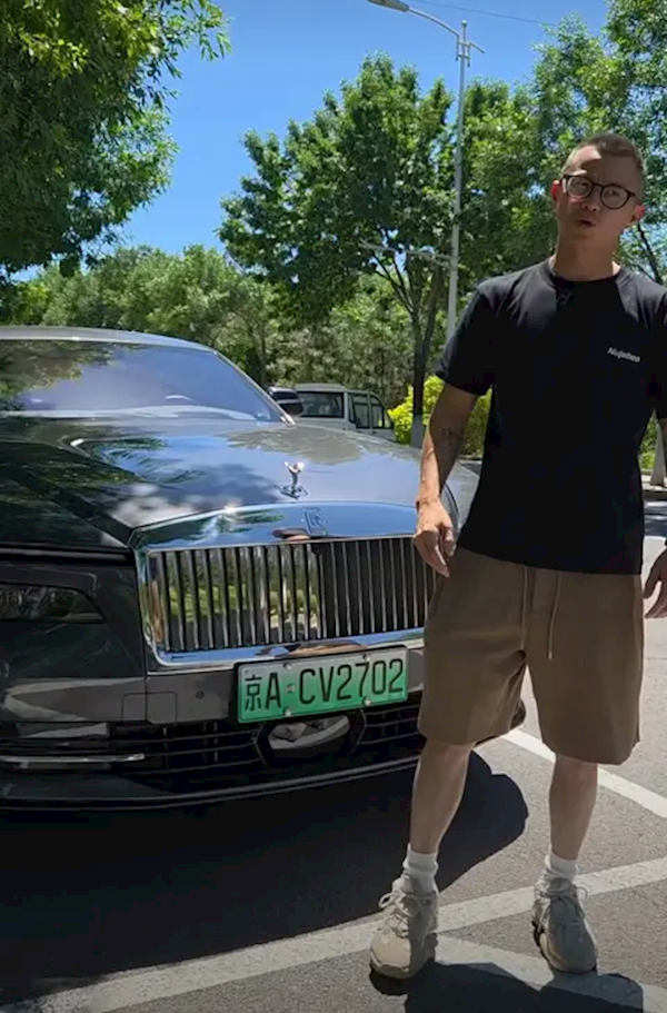 �����7000���������˹��˹�������⳵�� ���ռ�Լ280��