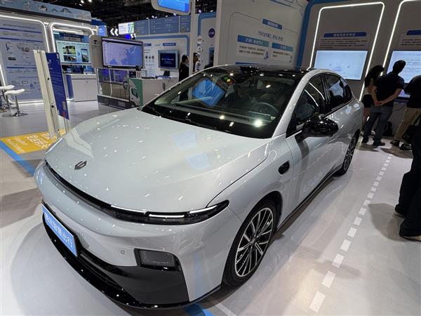 ��Ѷ�ǻ۳�����������������̽���������մ���Ӧ��