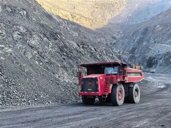 Ϊ+ƶ5G 100˼ʻ󳵣Ϸ