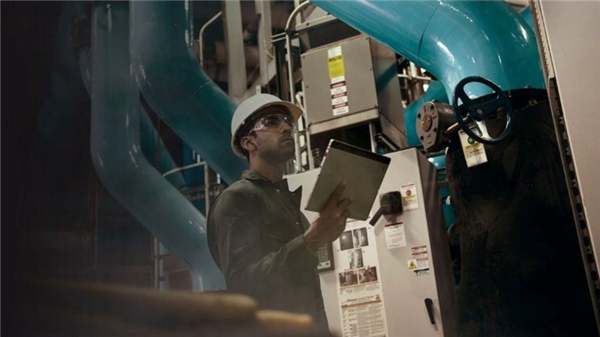 ͨͨԾIQ-XϵУ﹤ҵPCͱԵ