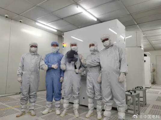 ҹߴ뵼ʵֹؼͻƣö12ӢӲƷ