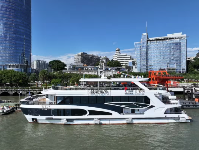 ����ʱ���紬�ܾ���������������������ʵ�ִ��紬��ʻ��Զ��