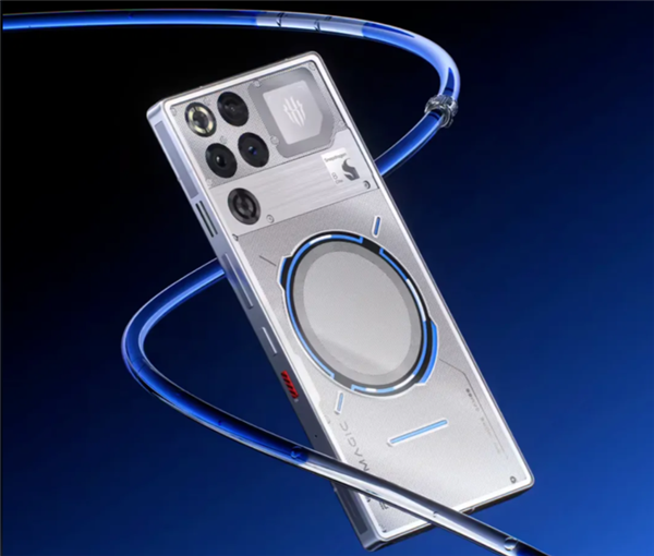 ��������ϧ������ֻ�к�ħ11 Pro+�Ƴ���24+1TB�汾