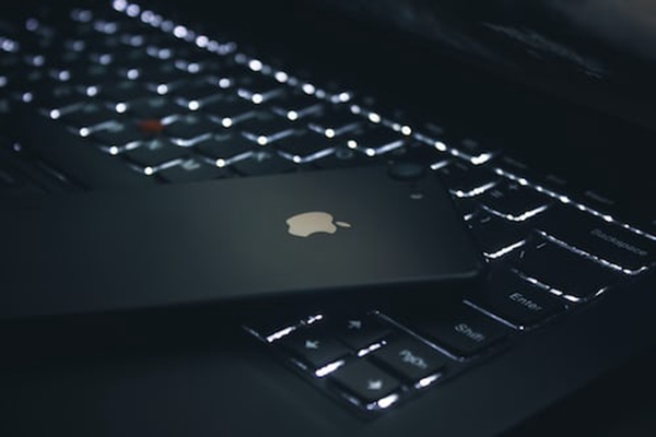 ipad��С������Ƶ��ô����ipad��ô����һ��һ�룿