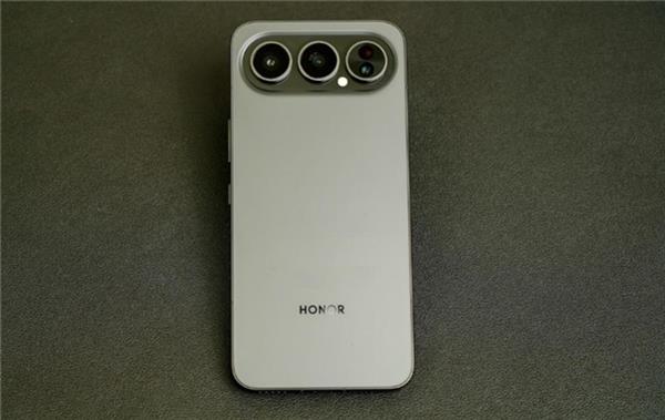 ��������ÿ����ֻ�ȫ���� 2025Q4ѡ���Ͷ���