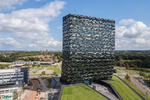 ���񲿣��ƶ���������������Ա����