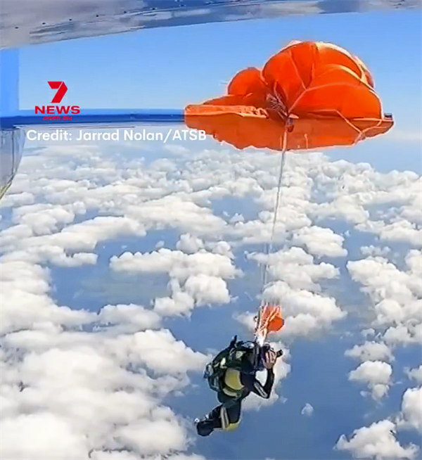 ���գ����ý���ɡ���⿪ɡ �Ĵ�������ɡԱ��ק�����⿨�ڻ�����