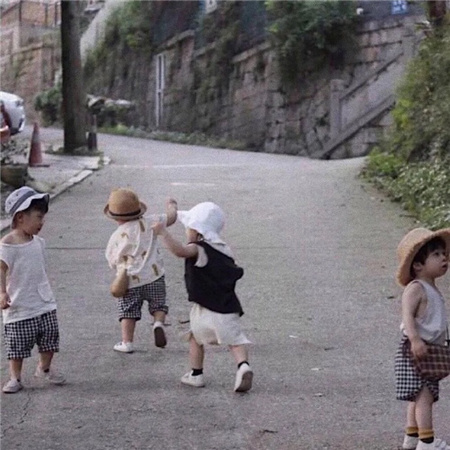 �¶��������˸�������������(��ѡ100��)