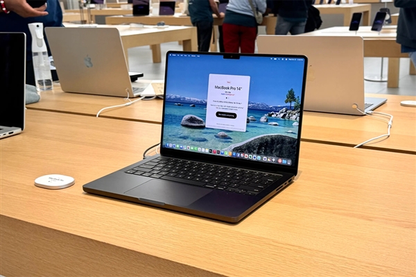 MacBook Pro�����ذ��������׷�ȫ��OLED+M6оƬ
