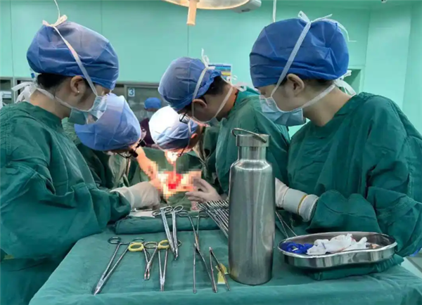 �����ڶ����ϱ��˼��� үү���������ݿ�