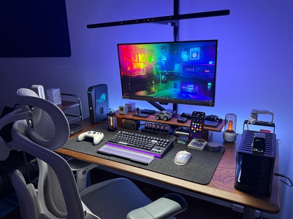 ʥ������ TA ����ħ���У�ROG ħ�� 9 Mini ���� 3A ����