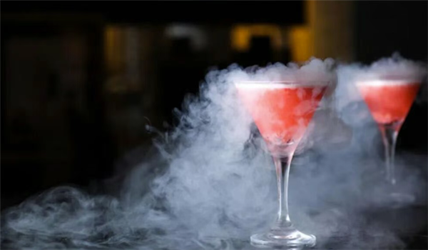 ����˹��������������ͷ һ�ں���Һ����β��θ˲��ű�����