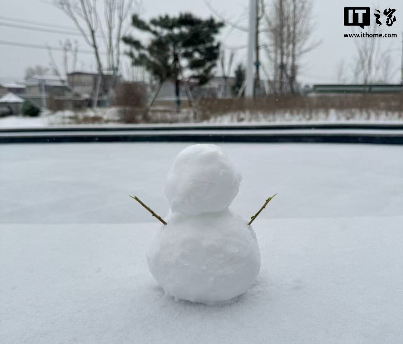 �й�����֣�12 ��ȫ��ƽ�����´���ʷͬ�ڵڶ��ߣ������� 2016 ��