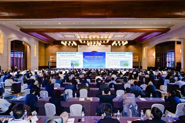 ��̼��;�ϵĺ������������̼�ȷ浽��̬����