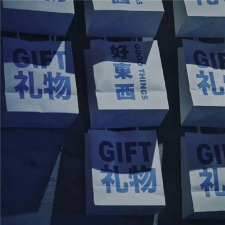 �������˸���������(��ѡ100��)