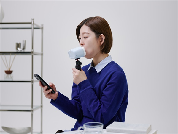 �������ڵĸ������ձ��Ƴ�ȫ�Զ���ˢ��