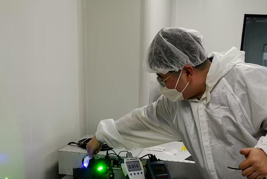 ����ؼ�ͻ�ƣ���������ʵ��ȫ��̬�����⼤��������