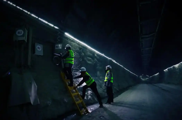 ��������ٹ�·����ͨ�� �����źŸ����ʴ�100%