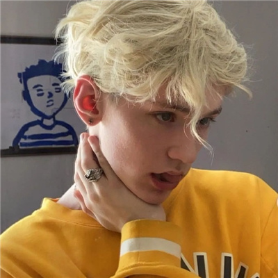 �򵥵��м��µ���������(��ѡ100��)