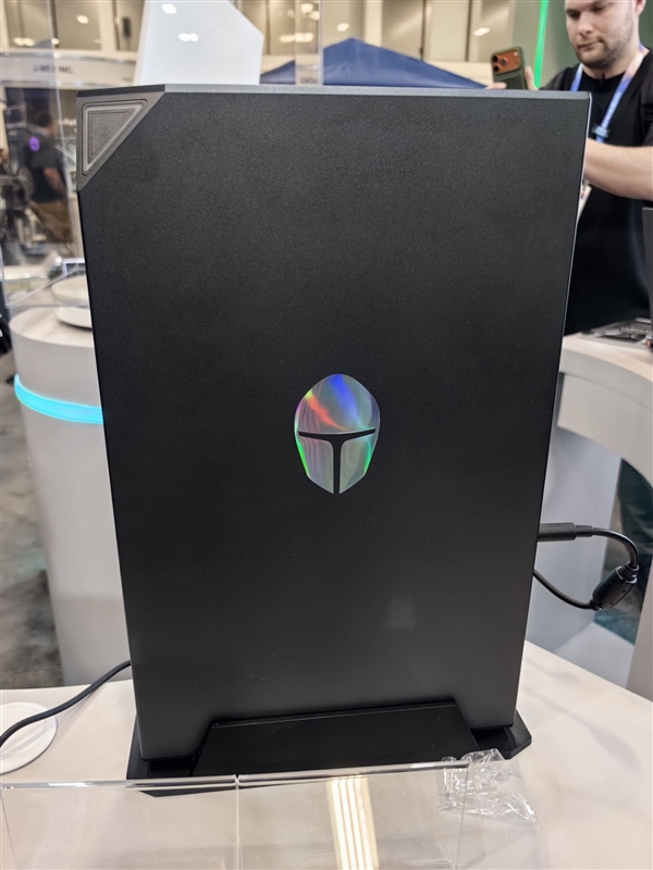 ����MIX G2������Ϸ�����������ࣺ��ҵ�׿�Ultra 9 275HX + RTX 5090