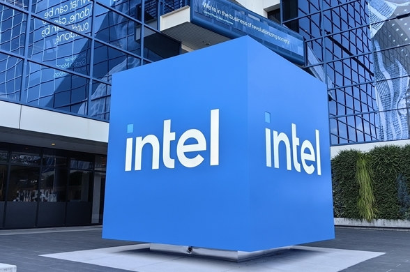 Ӣ�ض��߹��ں�AMD���������ƻ��г��������ϹŶ���оƬ