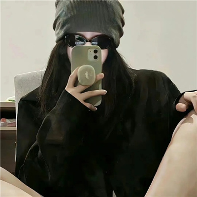 ����Ůɳ���Ц����(��ѡ100��)