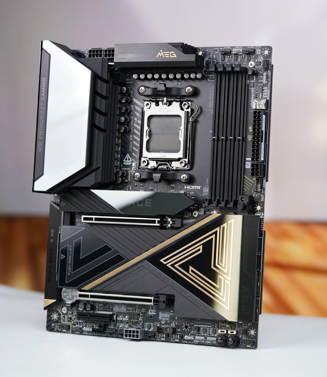 ����������ACEս��壡΢��MEG X870E ACE MAX����