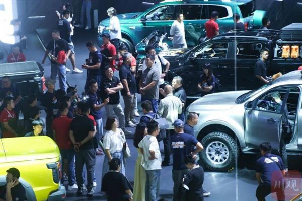 �Ĵ�2025��ҡ��δ�г���  �ܷ���������2026��������������  ������֤��