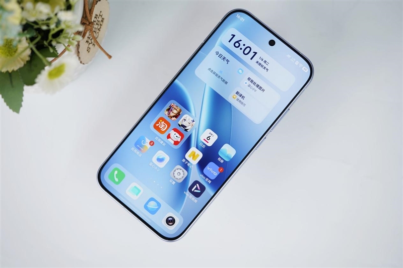 ����ʵ������ȡ�ᣡiQOO Z11 Turbo���⣺���������8+Q2���� �µ��ж�������