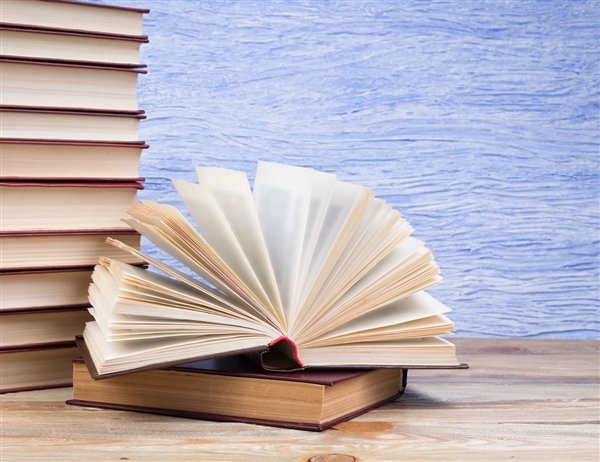 ��У��������רҵ������רҵ���뱾��Ŀ¼