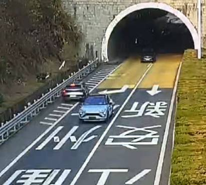 ��12�ַ���200Ԫ����˾���ڸ��������� ����˦��������