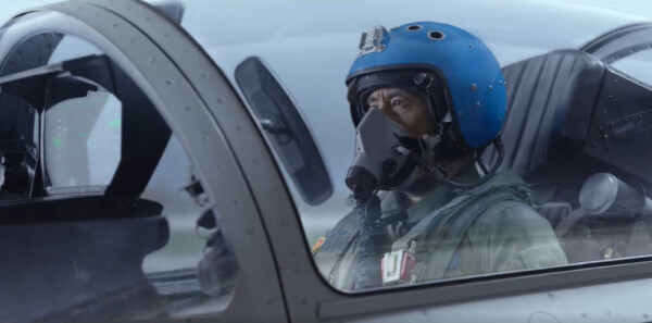 ������ӥ��15���������