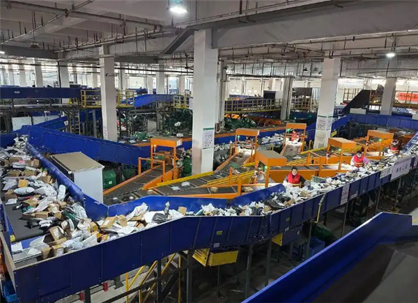 һ����ͣ��������ҹ����20�� ��ҹ�˾��Ӧ