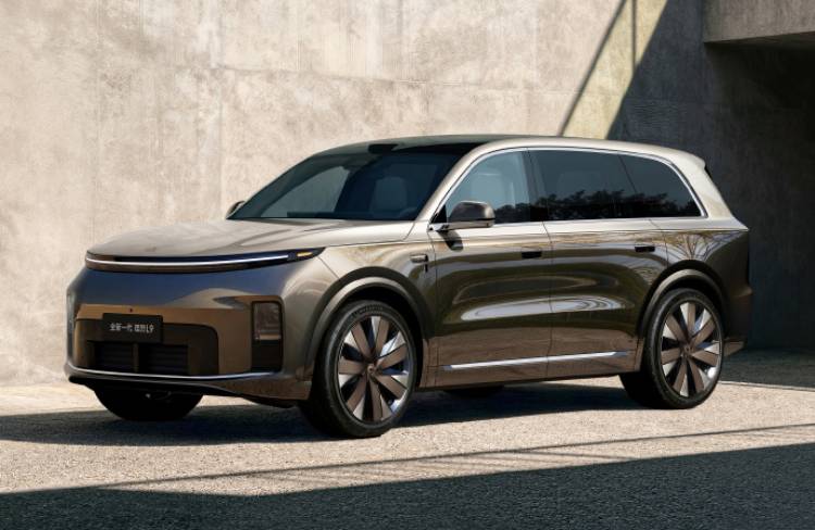 ���������������оƬ���������ܹ�ʵ�ָ������ʵ͹��ģ���Ч��������Ӣΰ��Thor U