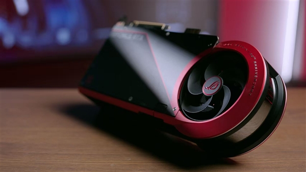 �����콢ս����ROG MATRIX ����5090D V2�Կ�30��������ǳ�